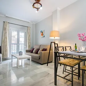https://holidays2malaga-sebastian-souviron-comfort.1costadelsol.com